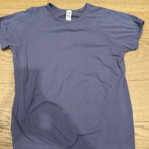 Athleta Girl Slate Blue/Gray Short Sleeve T Shirt Size Medium 8-10